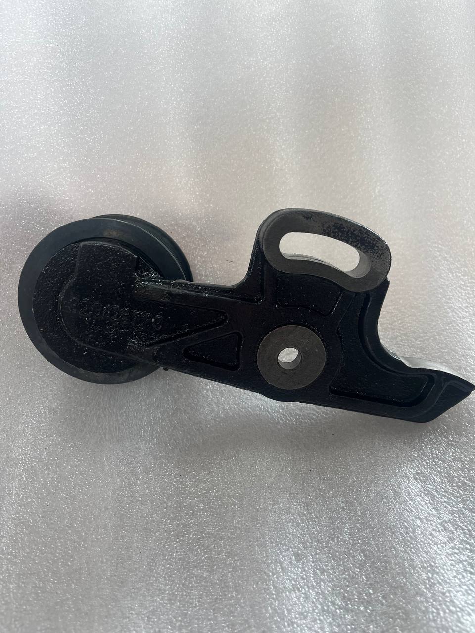 Натяжитель ремня JCB 320/08729