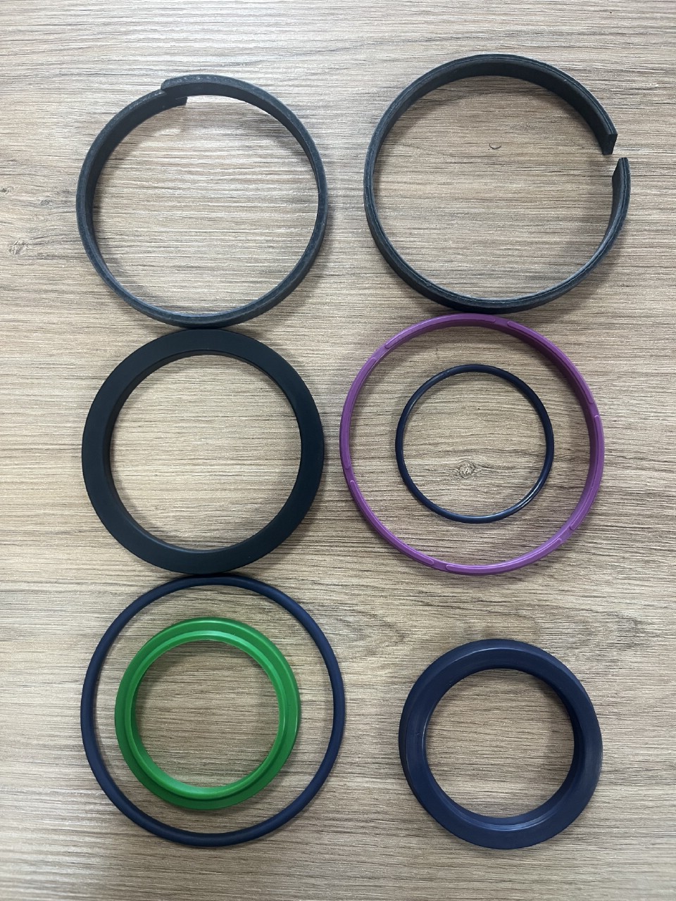 Ремкомплект гидроцилиндра (70х40) 991/00100, 991/20021, 991/10151, 991/10152 MULTI